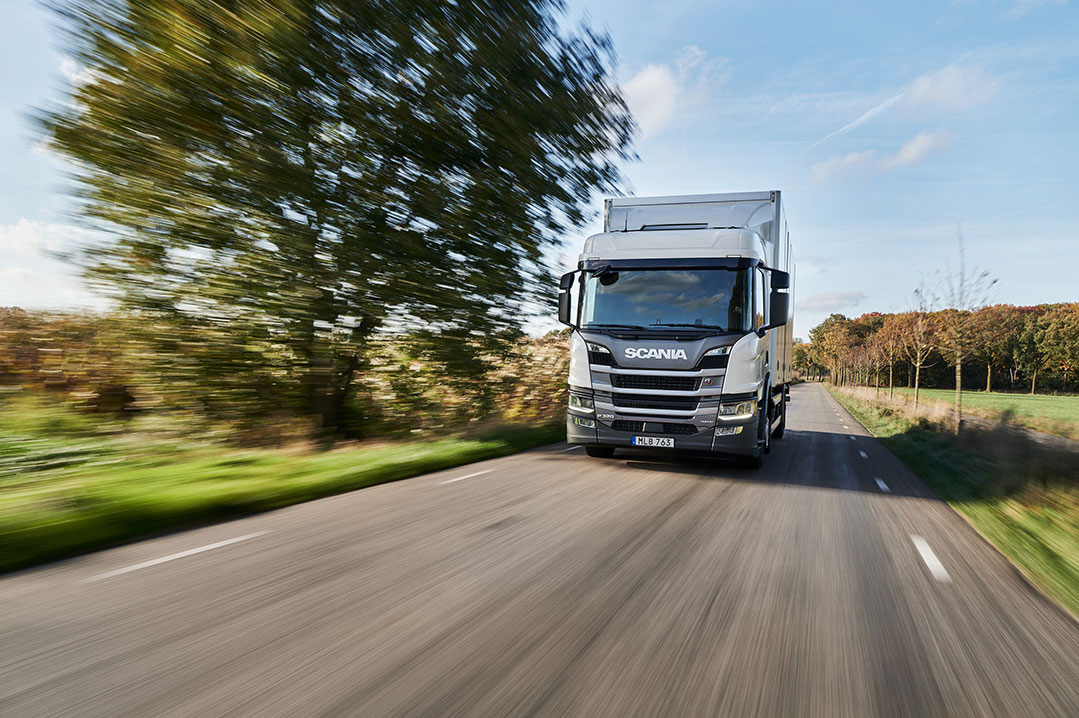 Scania presenta a livello mondiale la nuova gamma di veicoli industriali ibridi