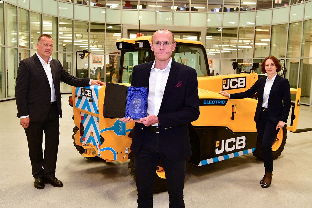 Il sollevatore telescopico elettrico di JCB è “prodotto per il noleggio dell’anno” agli ERA Awards