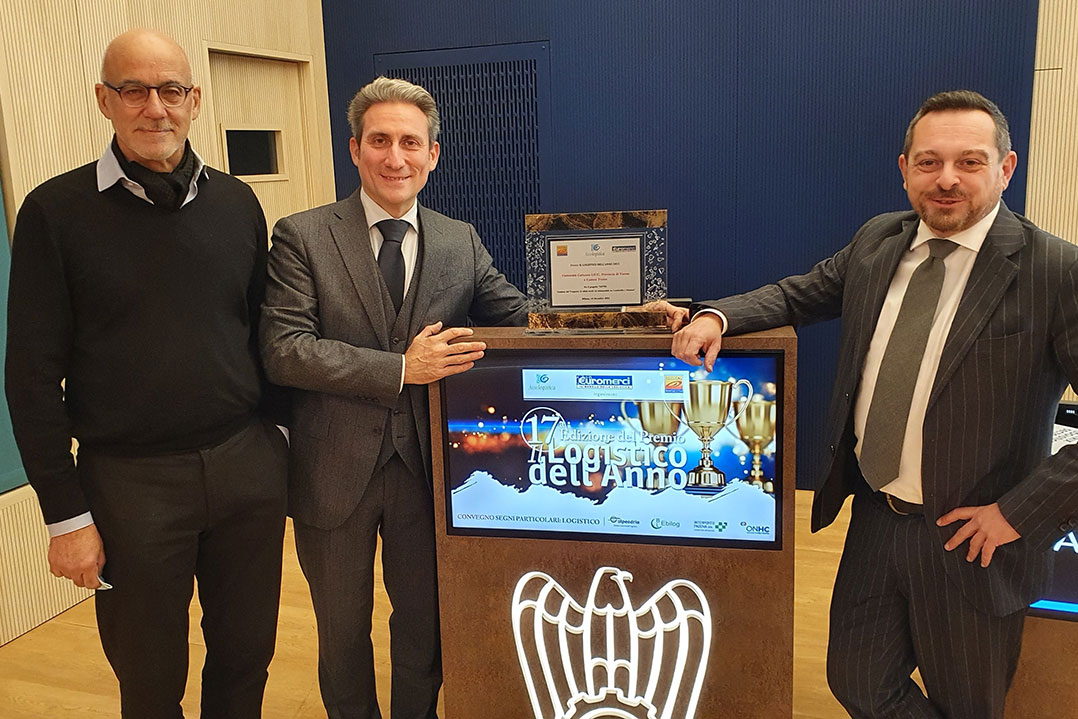 SWITCH riceve il premio Logistico dell’Anno 2021