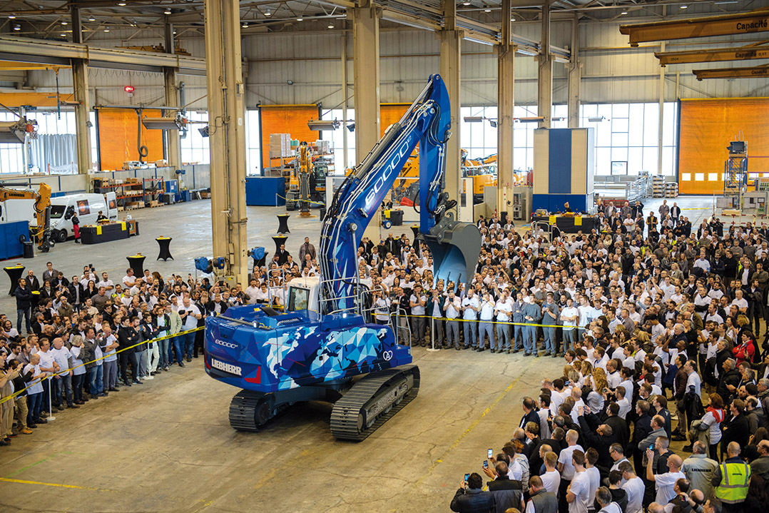 60.000 escavatori cingolati Liebherr