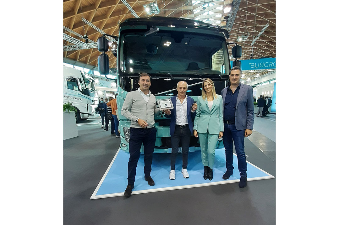 Volvo Trucks sigla un accordo con I.N.C.O. srl per l’acquisto di altri 10 veicoli elettrici