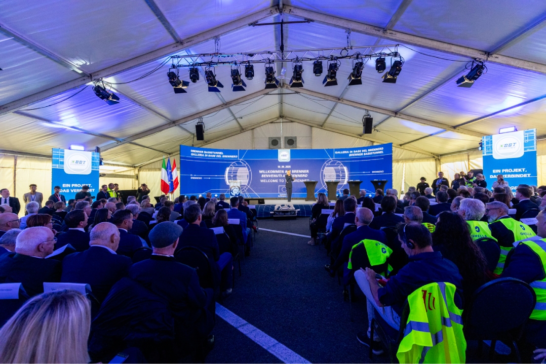 Storico abbattimento di diaframma nella Galleria di Base del Brennero